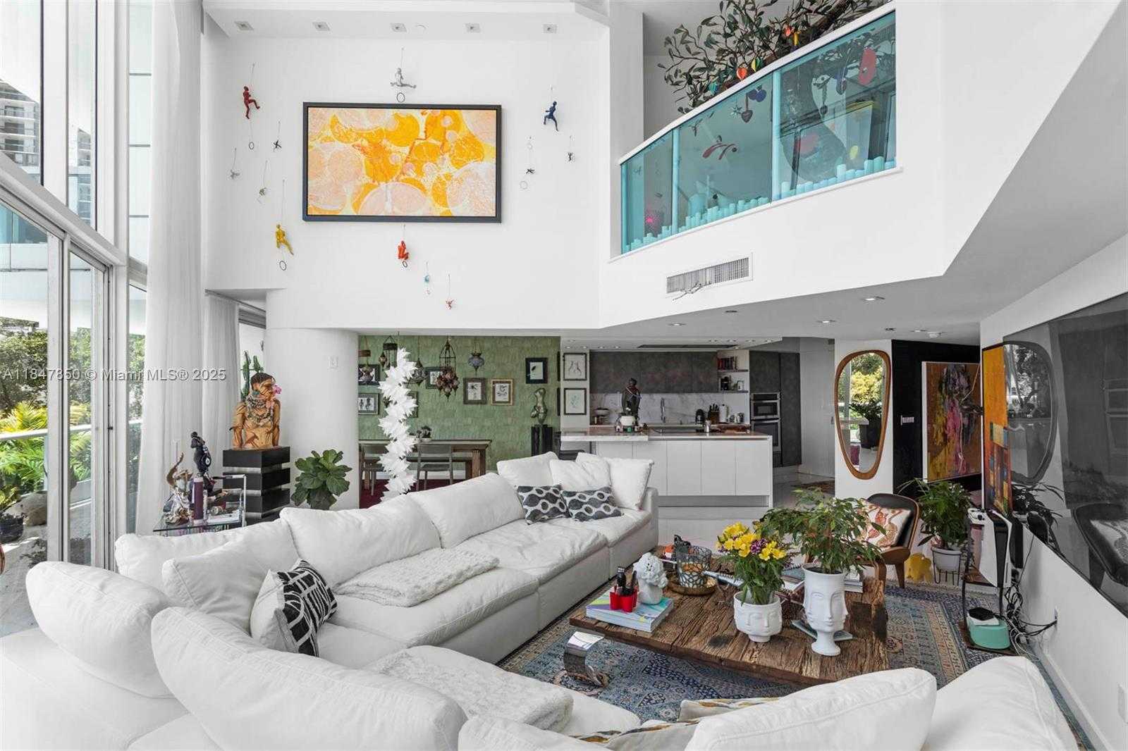 Small Image of 2127 BRICKELL AVE #503, Miami Number 4