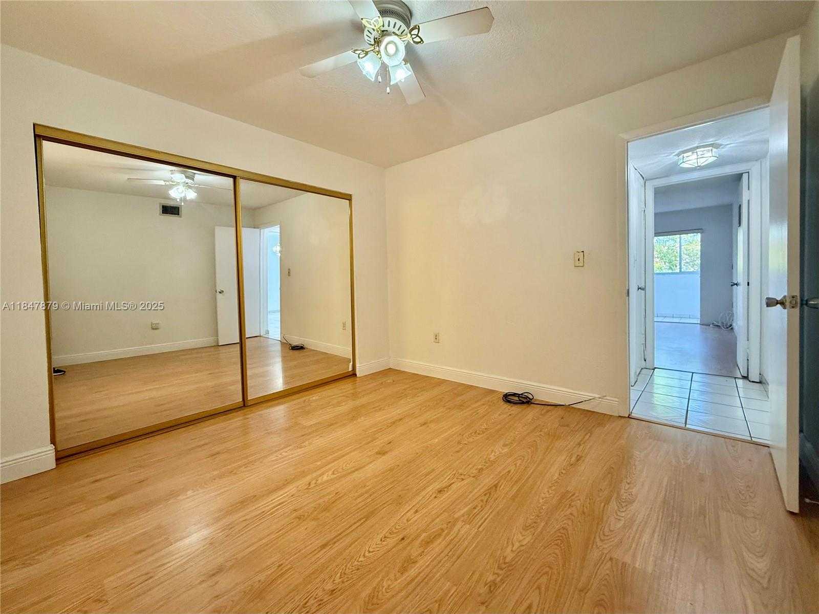 Small Image of 1555 WEST 44TH PL #327, Hialeah Number 6