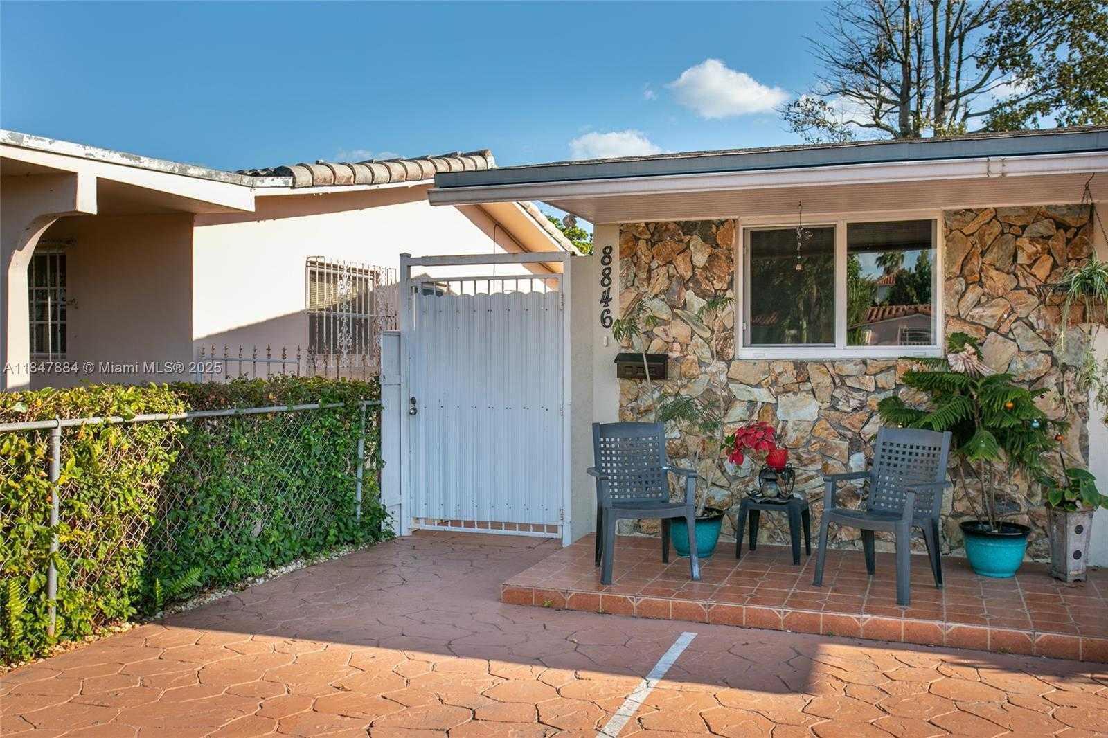 Small Image of 8846 SOUTH WEST 25TH ST #8846, Miami Number 2