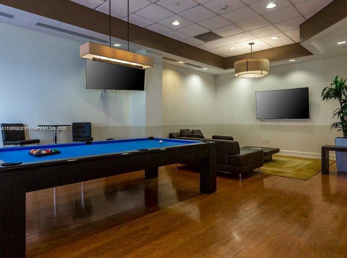 Small Image of 4779 COLLINS AVE #3708, Miami Beach Number 10