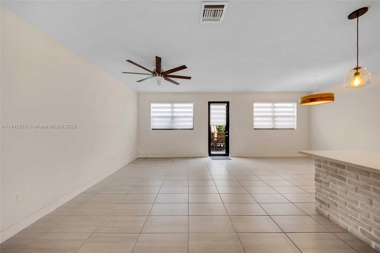 Small Image of 7868 NORTH WEST 104TH CT, Doral Number 7