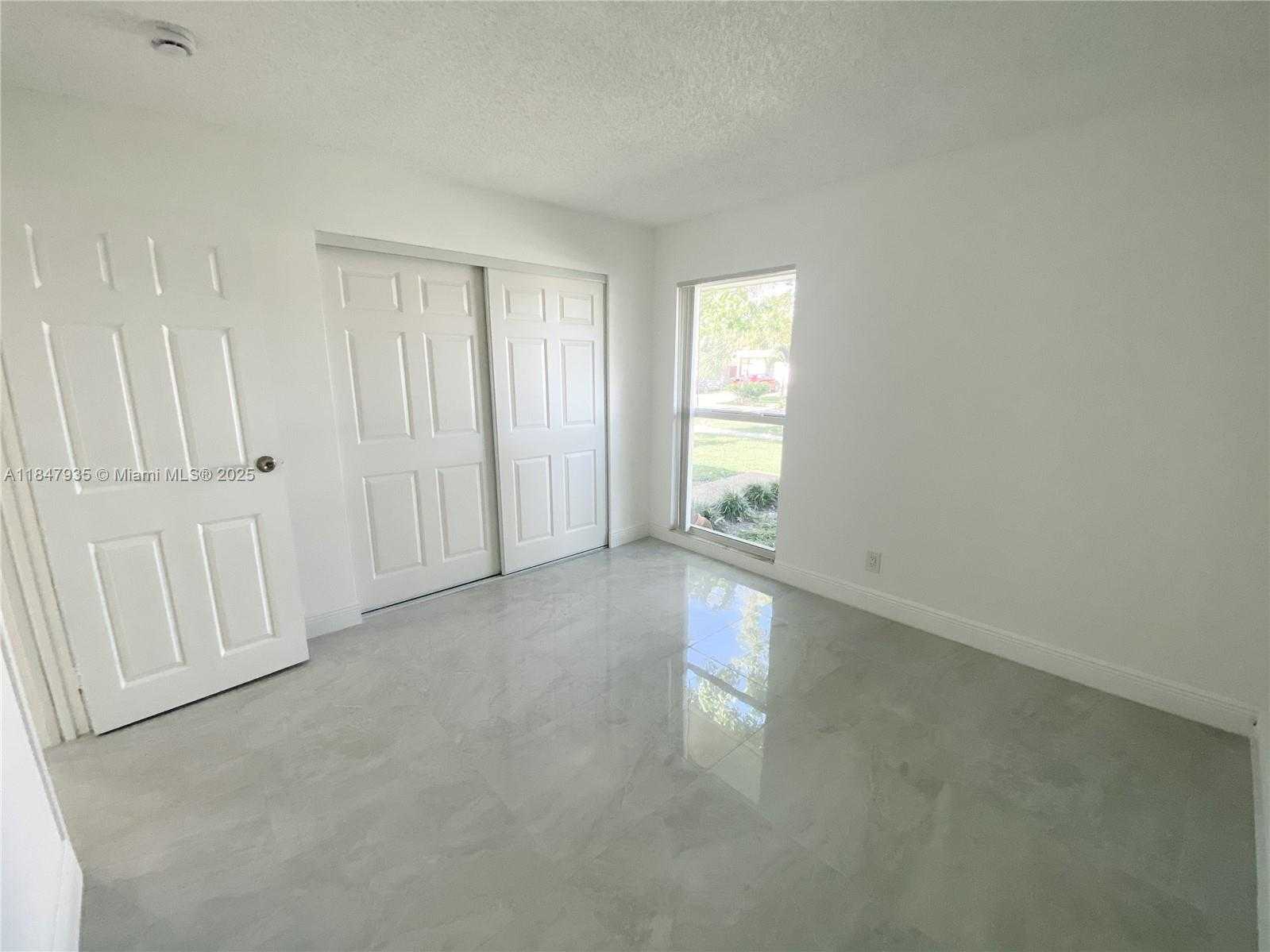 Small Image of 7805 NORTH WEST 67TH AVE #7805, Tamarac Number 17