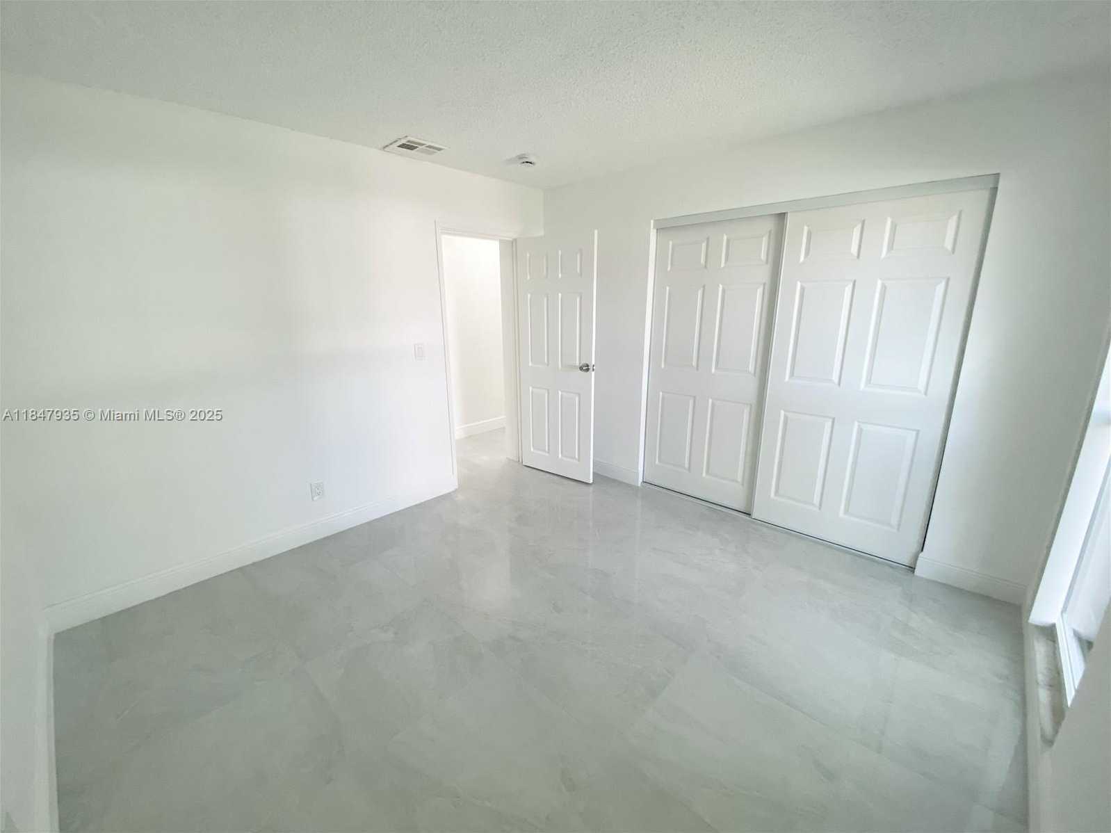 Small Image of 7805 NORTH WEST 67TH AVE #7805, Tamarac Number 19