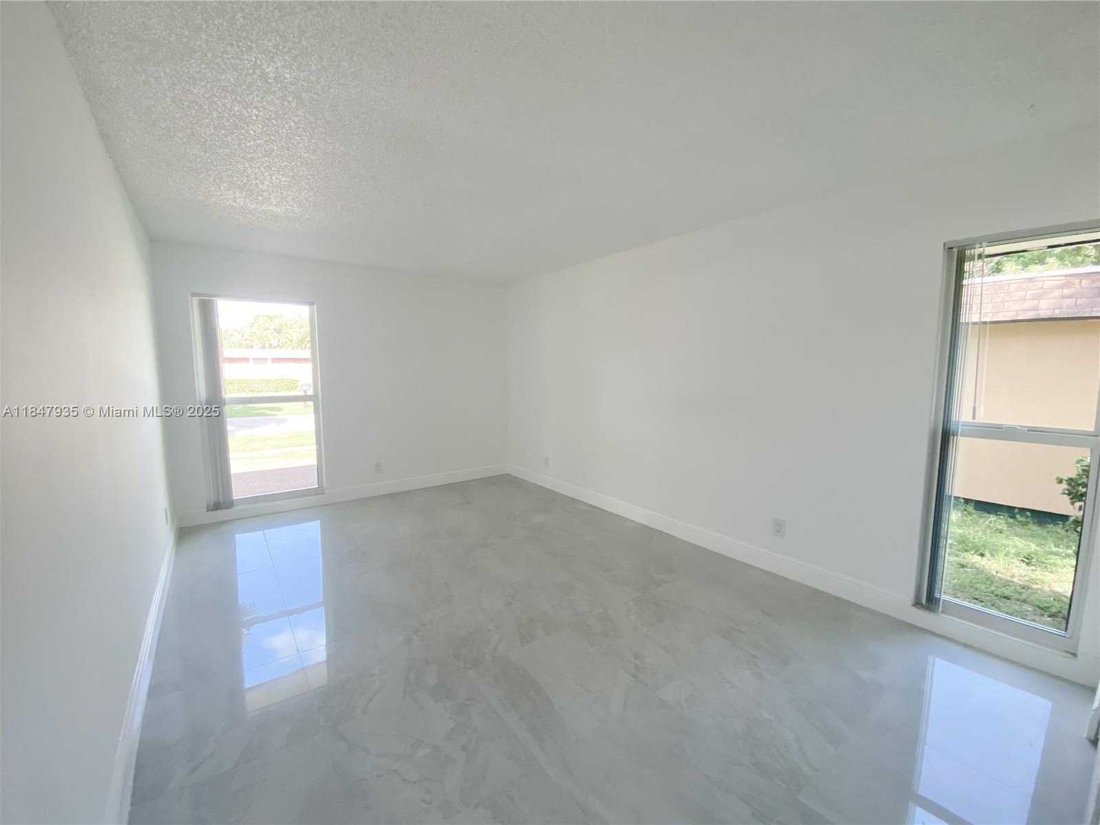 Small Image of 7805 NORTH WEST 67TH AVE #7805, Tamarac Number 20