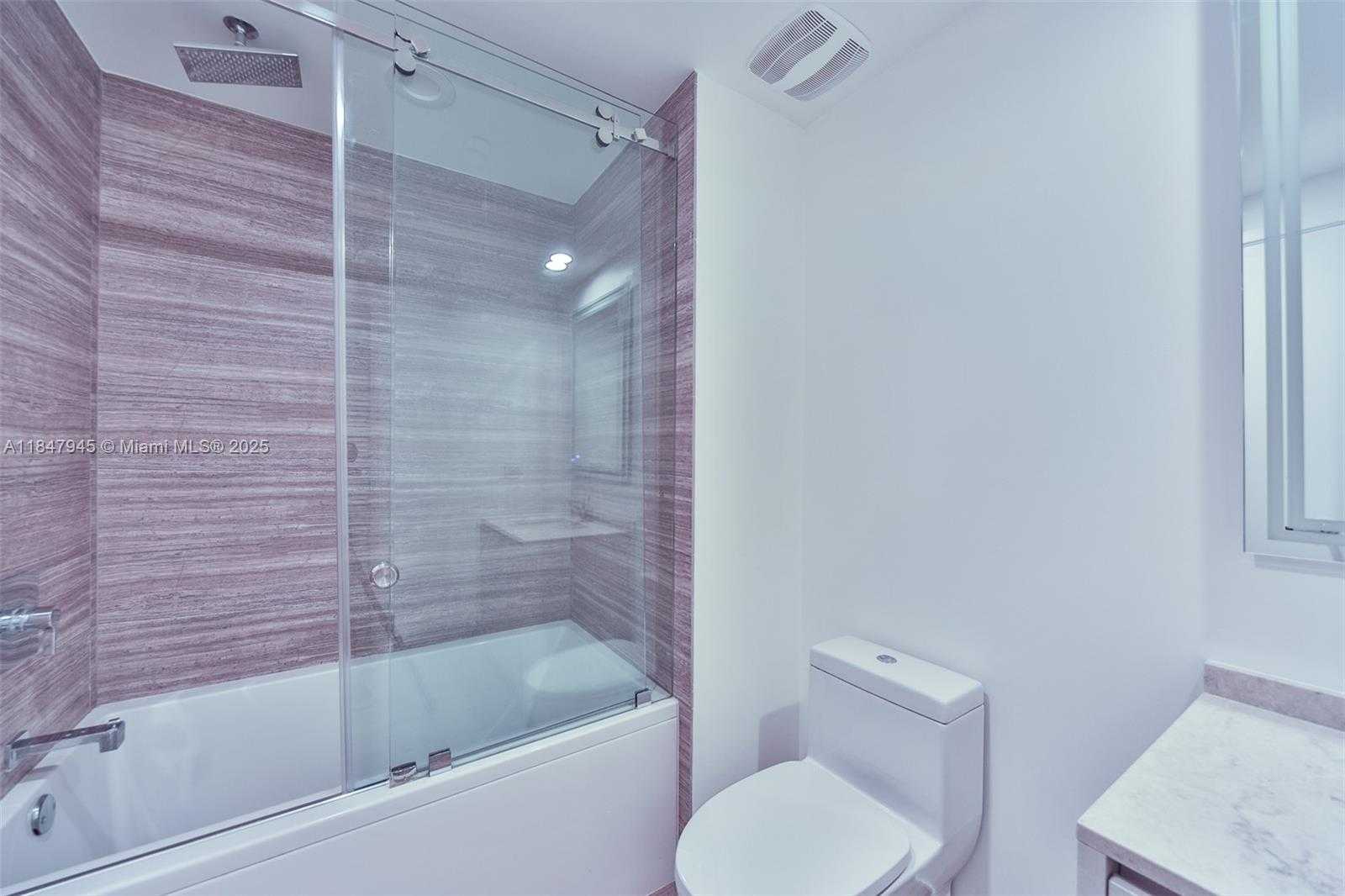 Small Image of 1010 BRICKELL AVE #3107, Miami Number 14