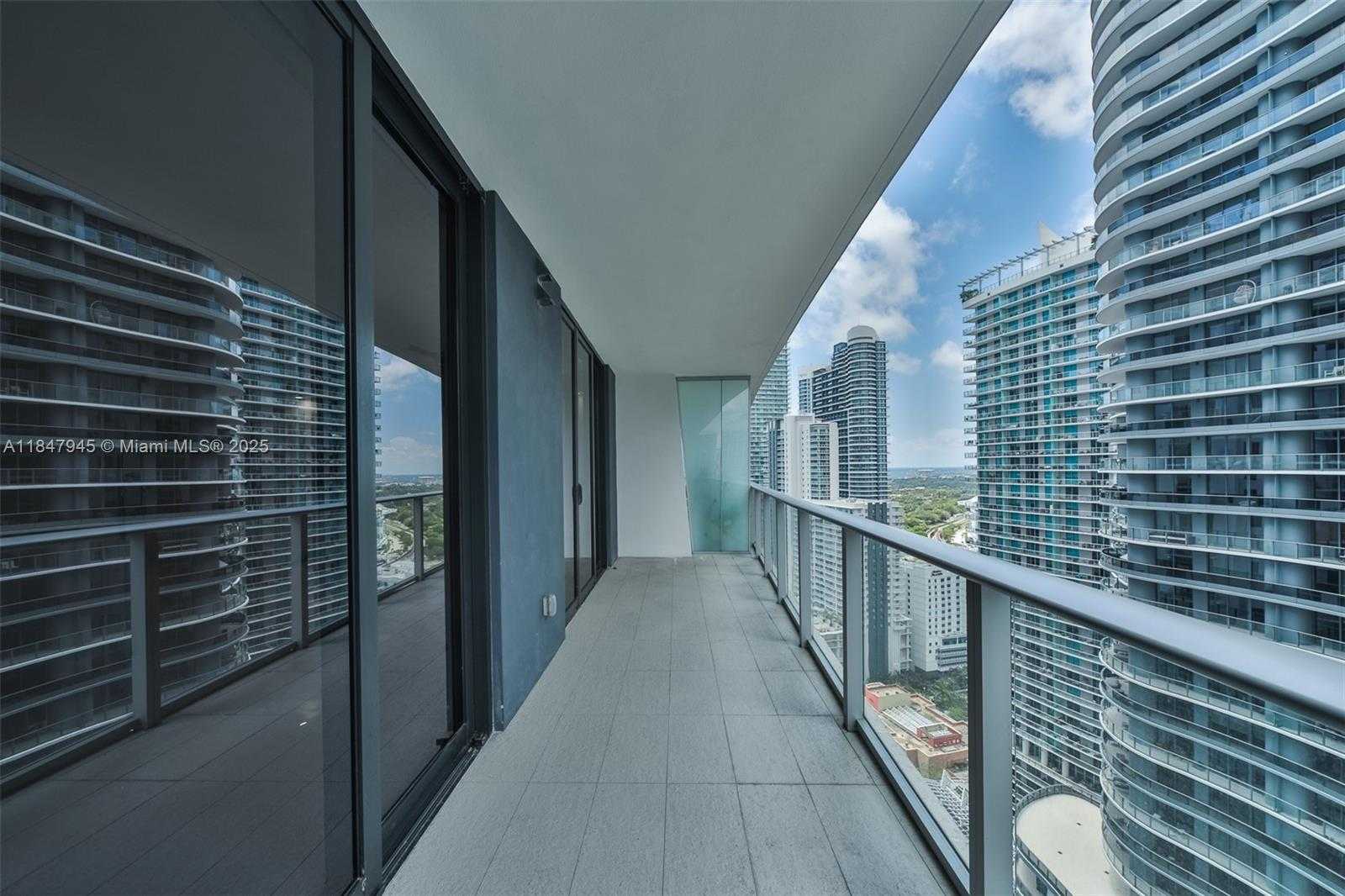 Small Image of 1010 BRICKELL AVE #3107, Miami Number 19