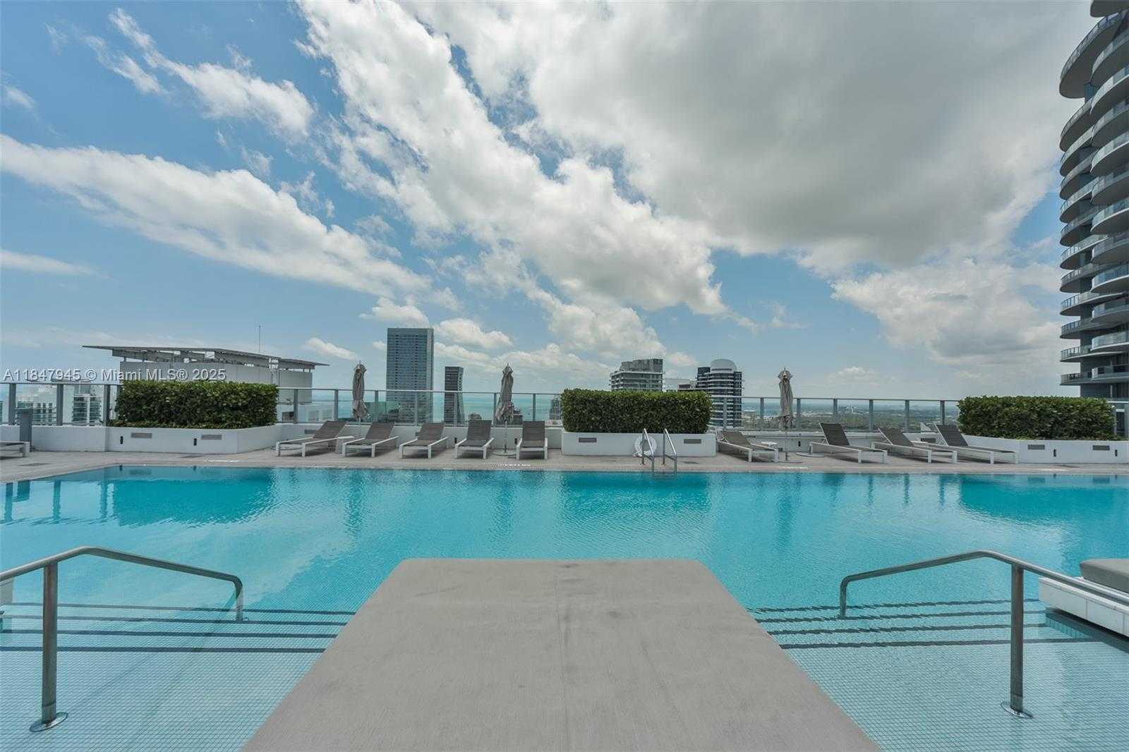 Small Image of 1010 BRICKELL AVE #3107, Miami Number 31
