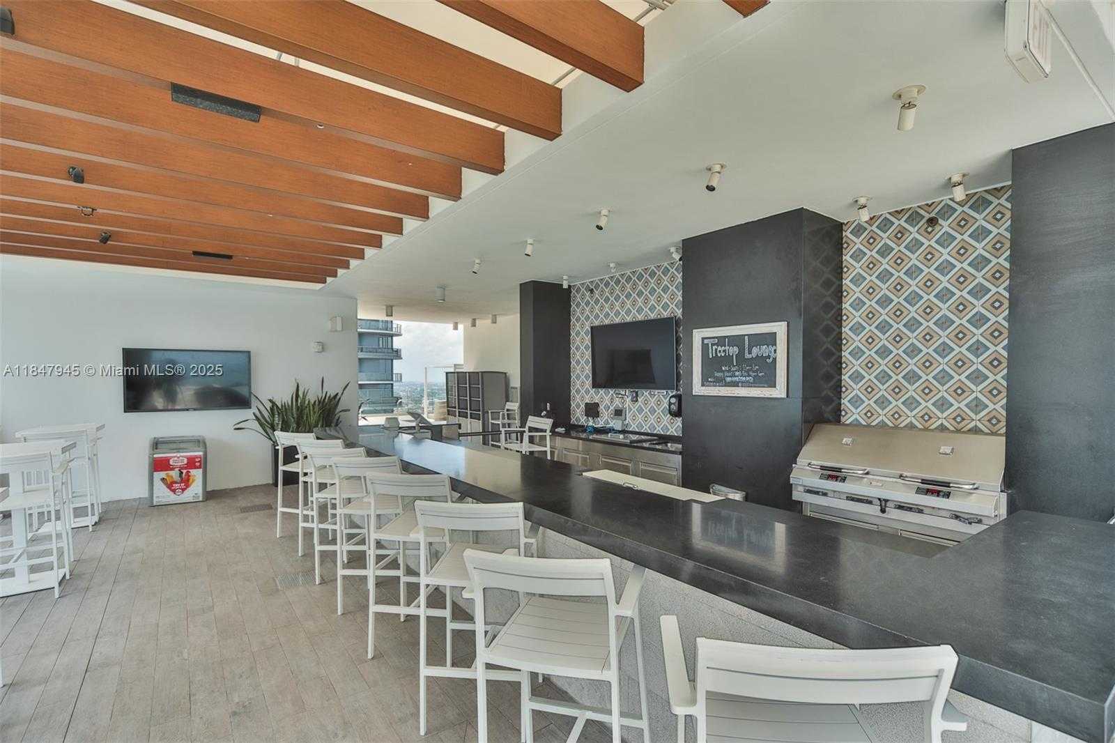 Small Image of 1010 BRICKELL AVE #3107, Miami Number 33