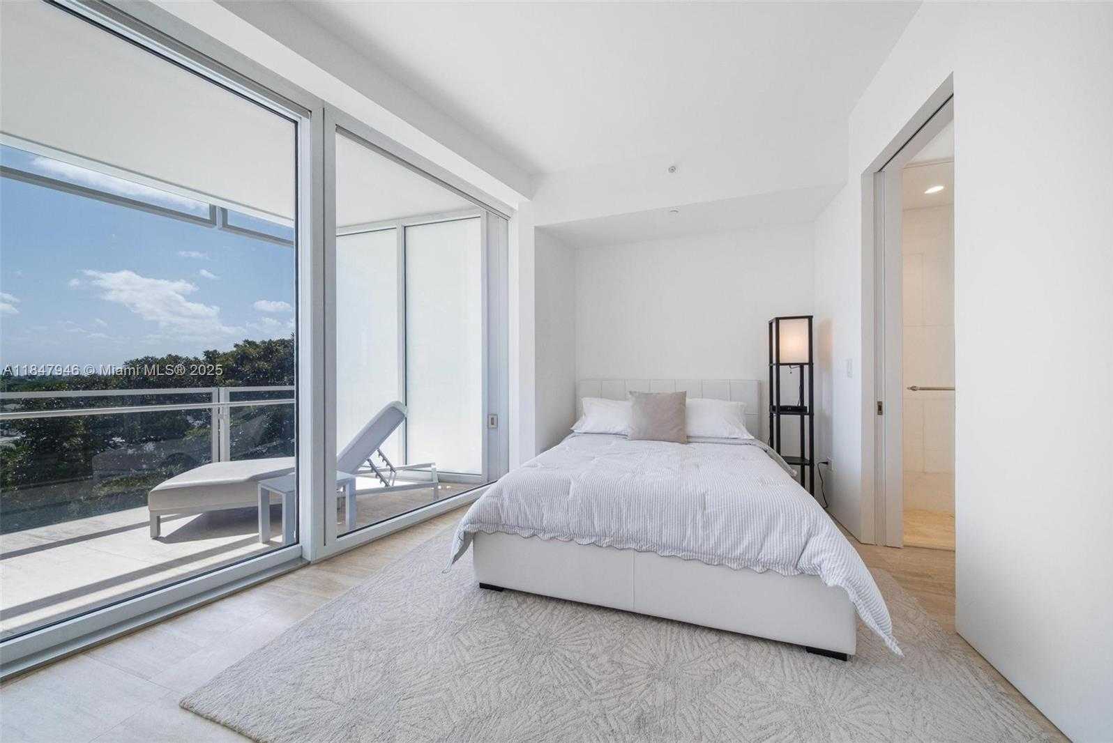 Small Image of 9001 COLLINS AVE #S-406, Surfside Number 19