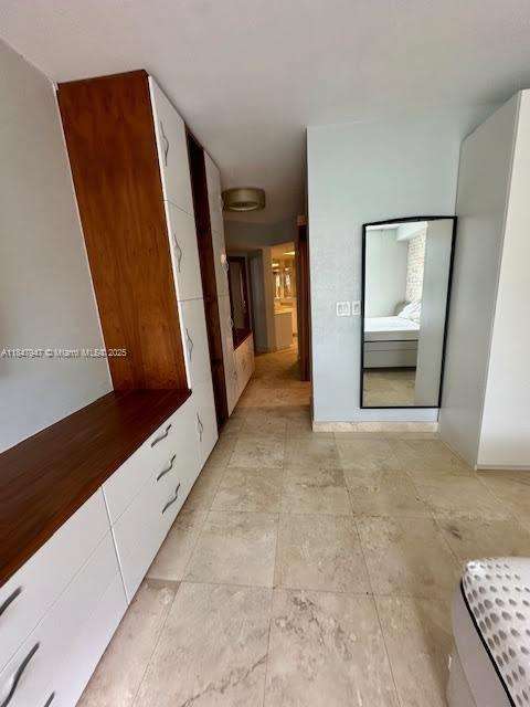 Small Image of 140 MERIDIAN AVE #315, Miami Beach Number 14