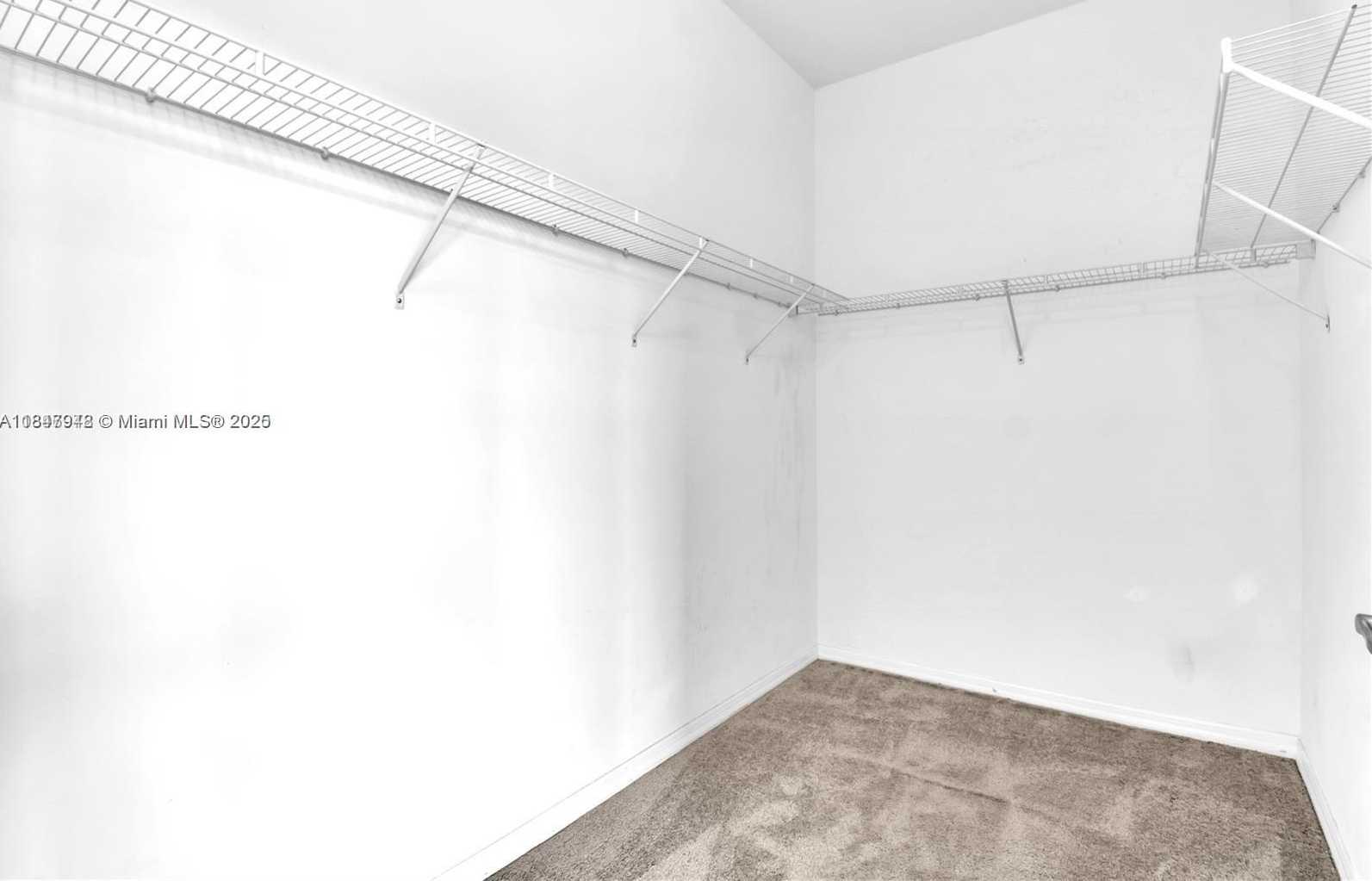 Small Image of 673 NORTH EAST 191ST ST, Miami Number 26