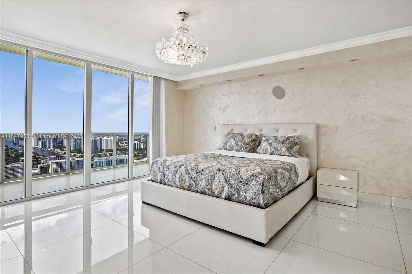 Small Image of 1830 SOUTH OCEAN DR #PH-5102, Hallandale Beach Number 14