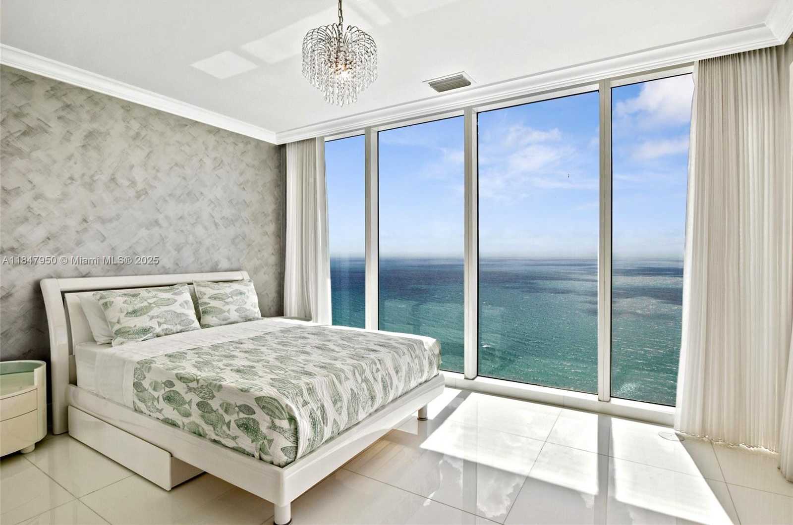 Small Image of 1830 SOUTH OCEAN DR #PH-5102, Hallandale Beach Number 16