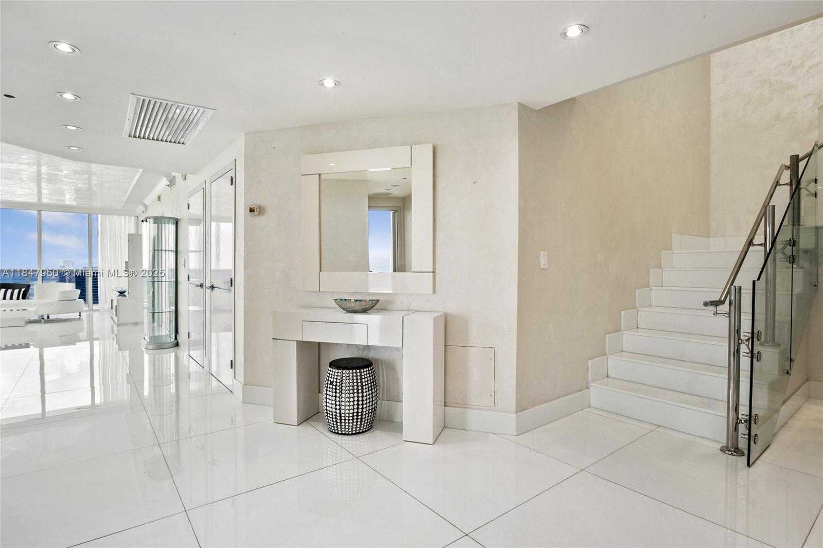 Small Image of 1830 SOUTH OCEAN DR #PH-5102, Hallandale Beach Number 2