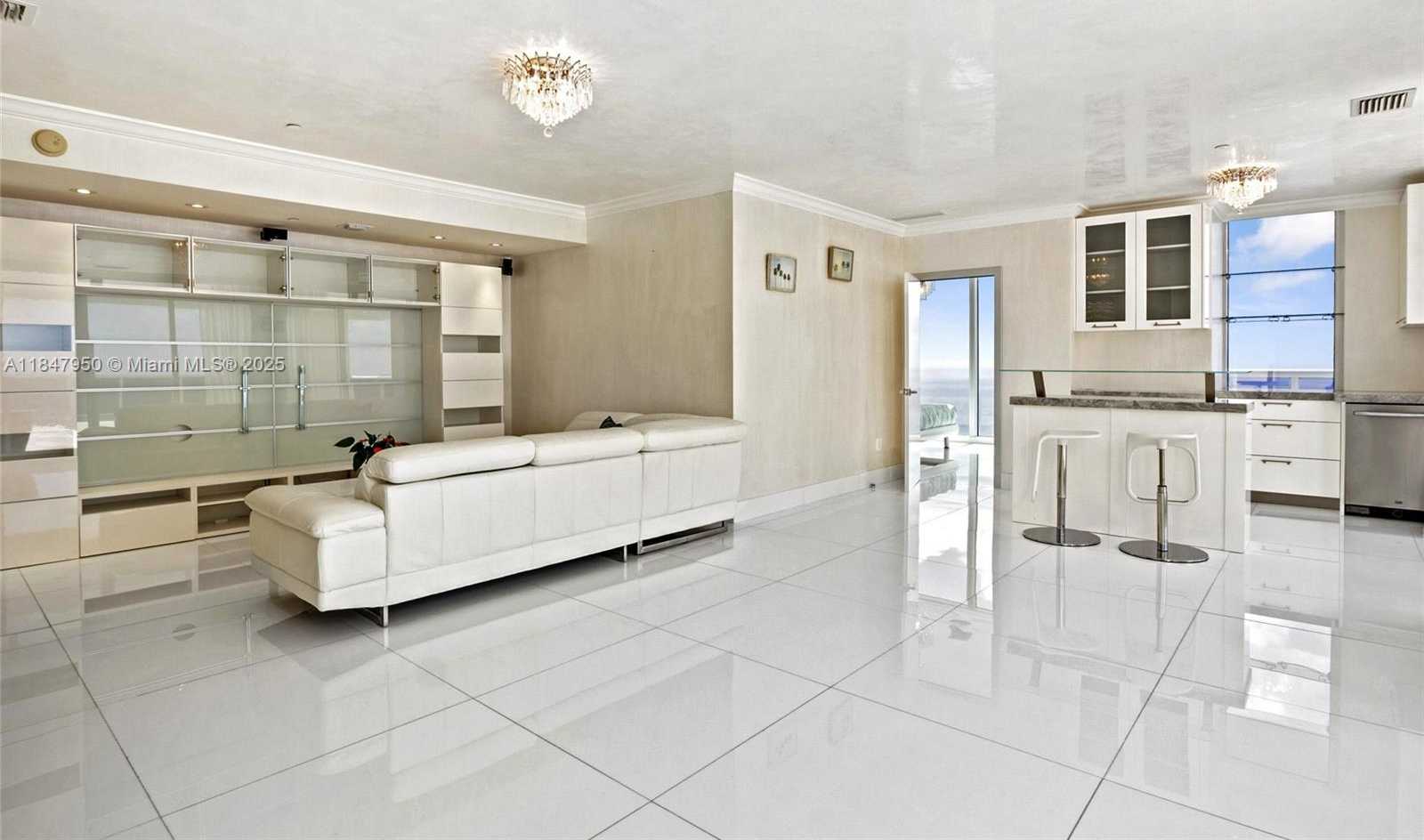 Small Image of 1830 SOUTH OCEAN DR #PH-5102, Hallandale Beach Number 26
