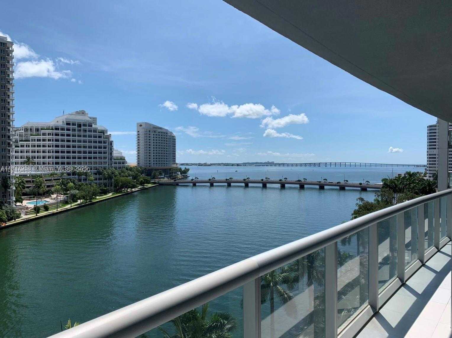Small Image of 495 BRICKELL AVE #BAY706, Miami Number 14