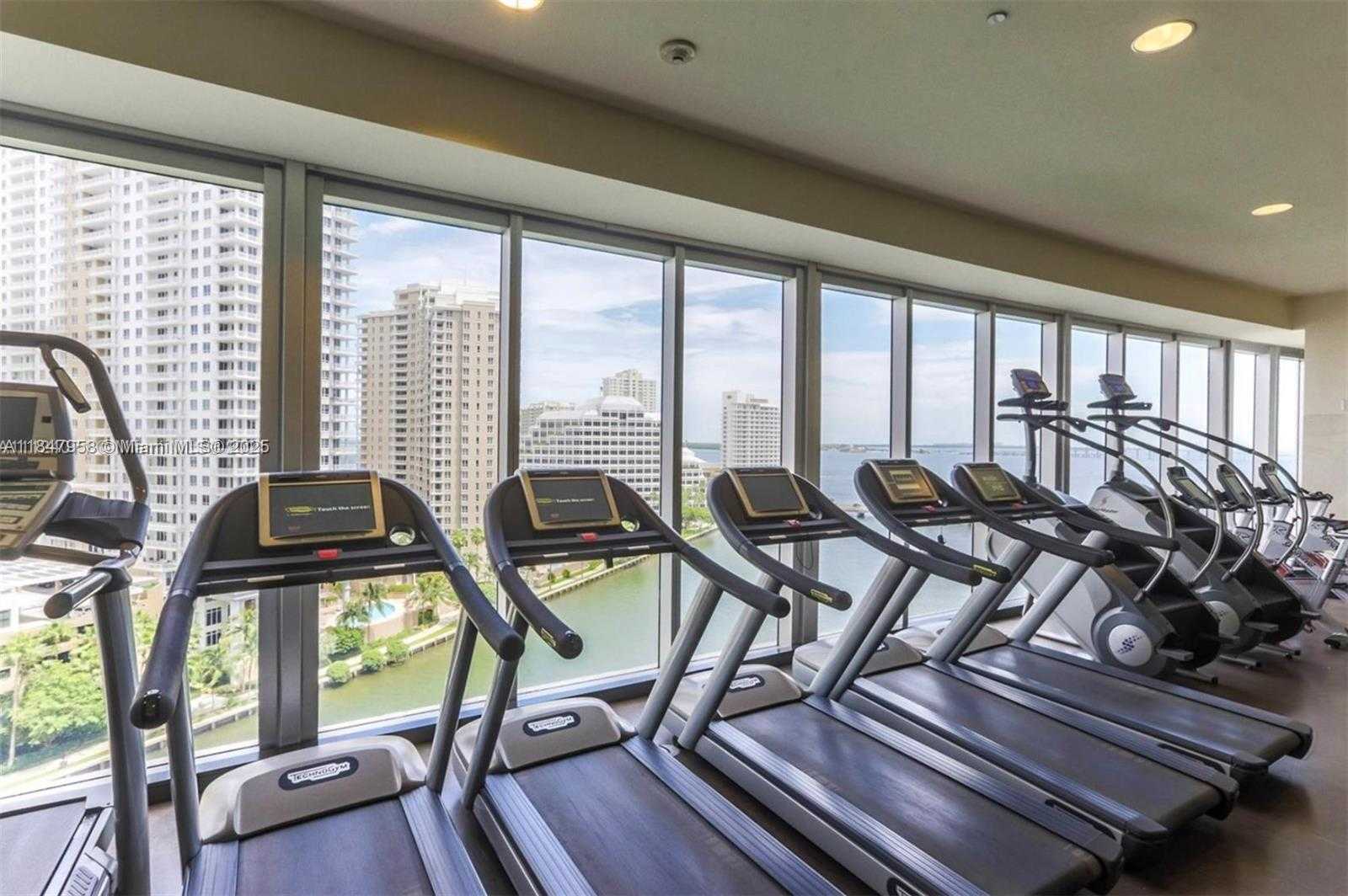 Small Image of 495 BRICKELL AVE #BAY706, Miami Number 22