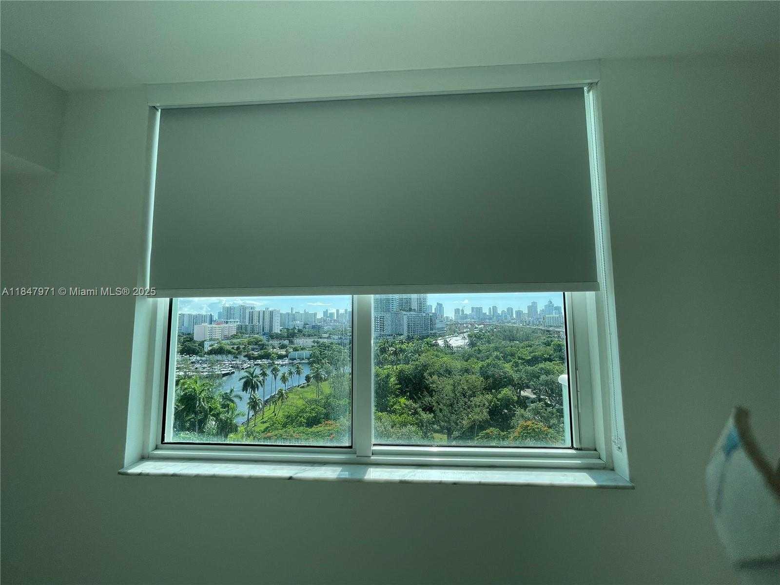 Small Image of 1861 NORTH WEST S RIVER DR #1208, Miami Number 12