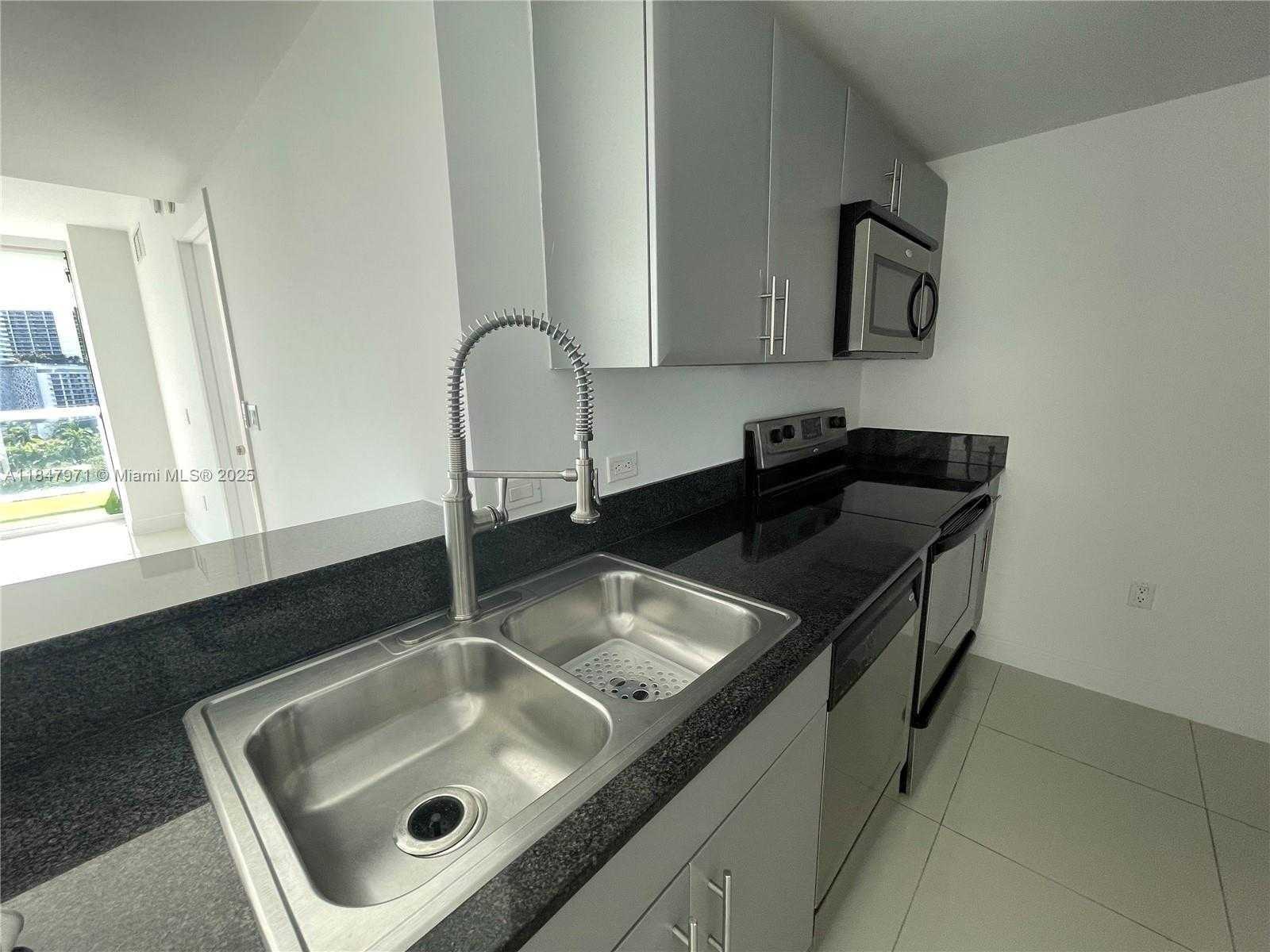 Small Image of 1861 NORTH WEST S RIVER DR #1208, Miami Number 13