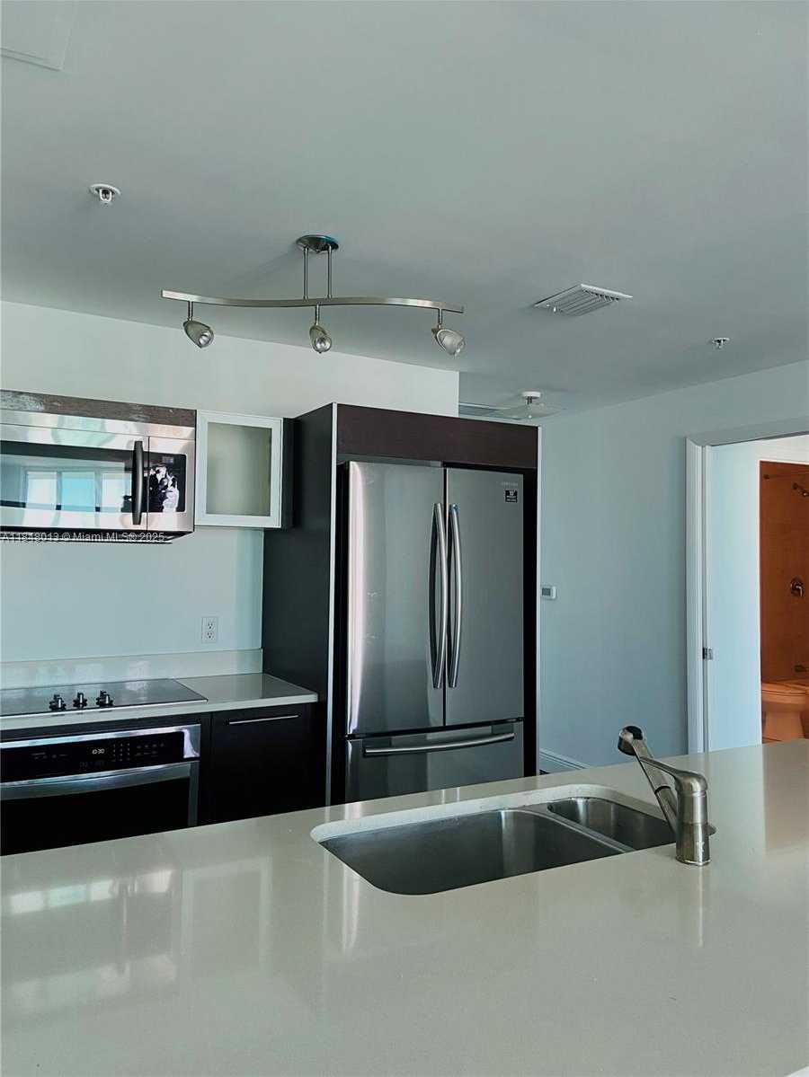 Small Image of 1900 NORTH BAYSHORE DR #4708, Miami Number 10