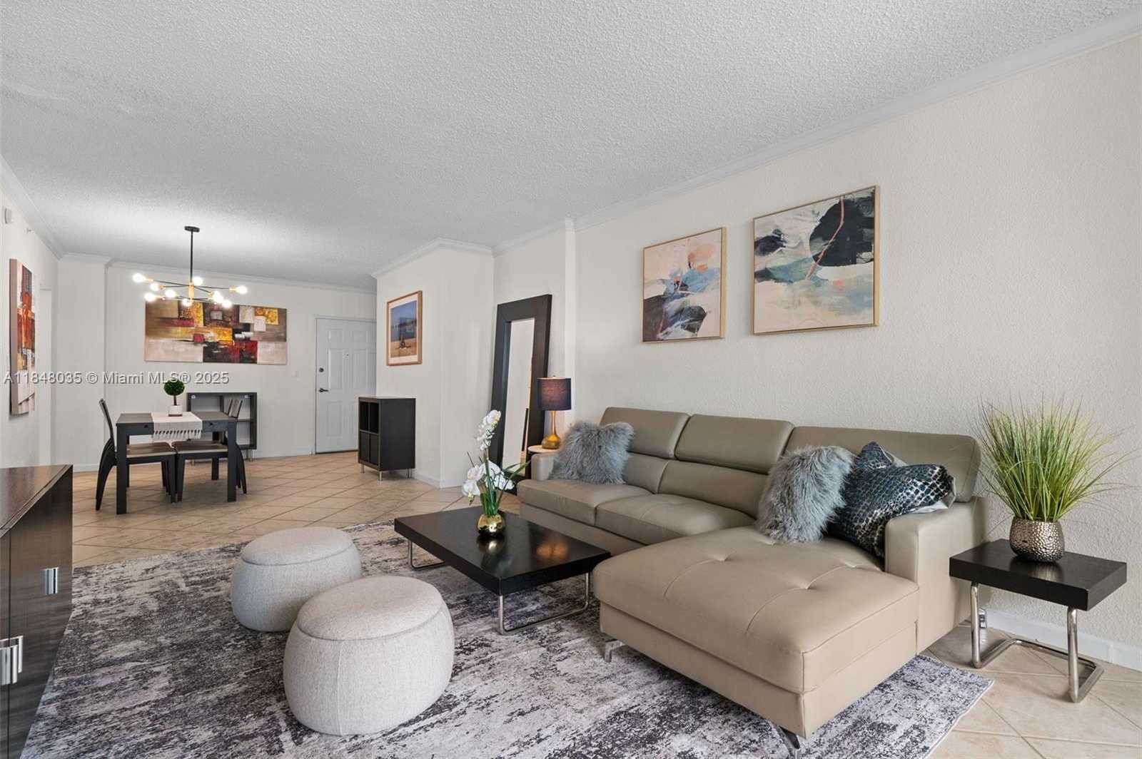Small Image of 2501 SOUTH OCEAN DR #PH39, Hollywood Number 3