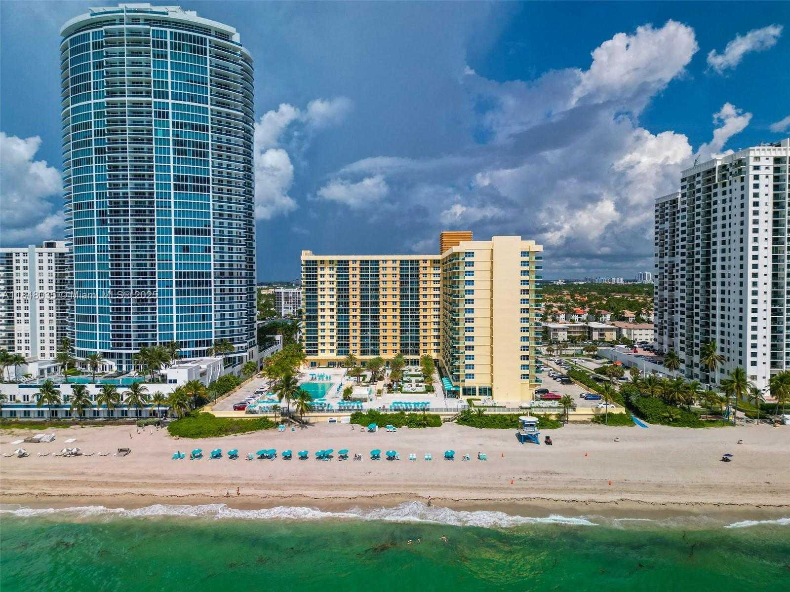 Small Image of 2501 SOUTH OCEAN DR #PH39, Hollywood Number 34