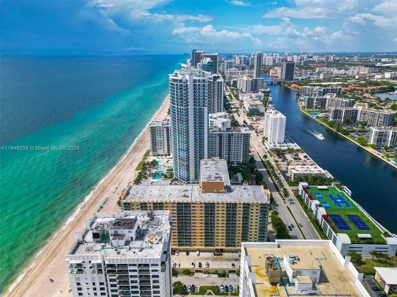 Small Image of 2501 SOUTH OCEAN DR #PH39, Hollywood Number 35