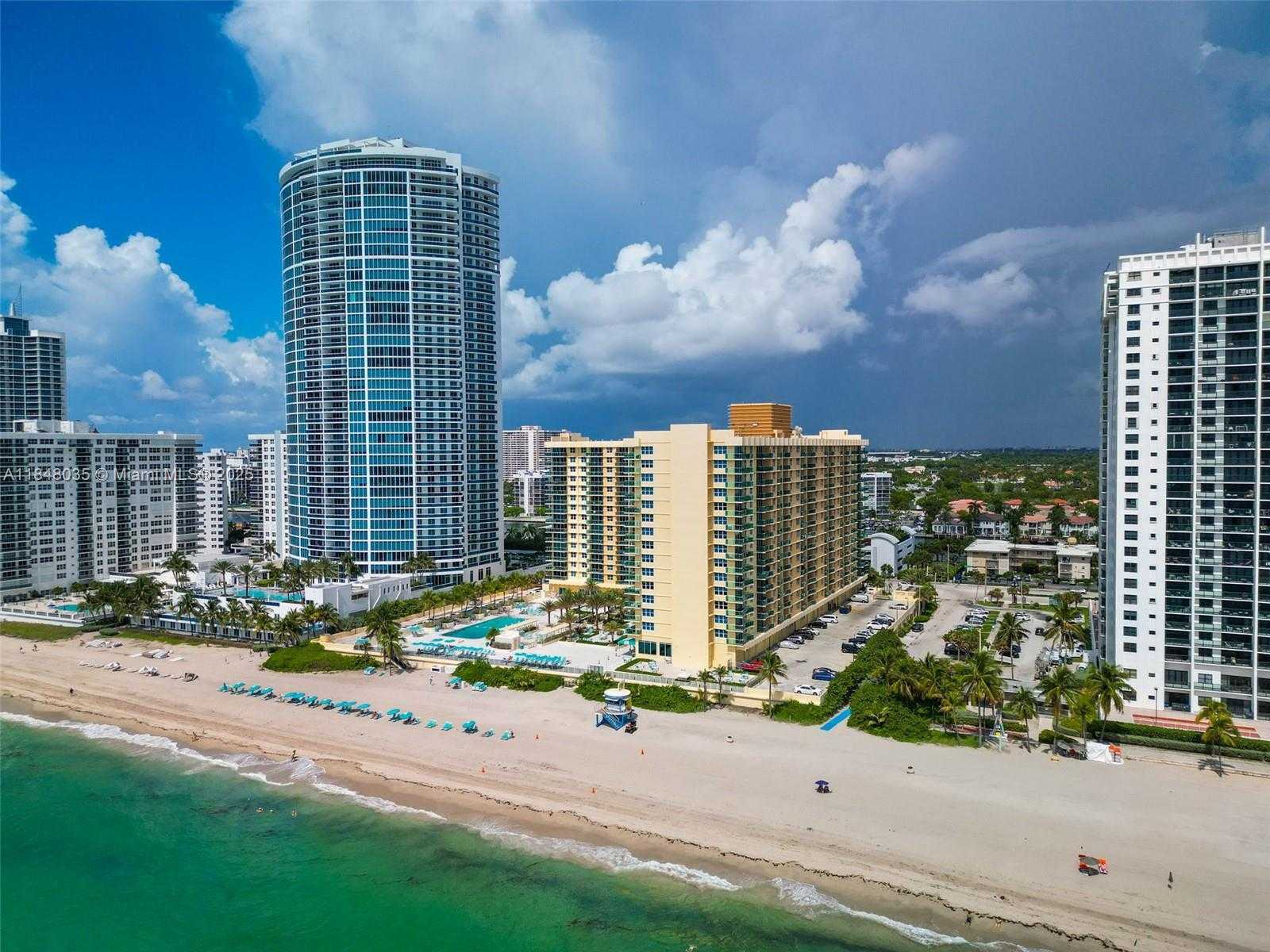 Small Image of 2501 SOUTH OCEAN DR #PH39, Hollywood Number 38
