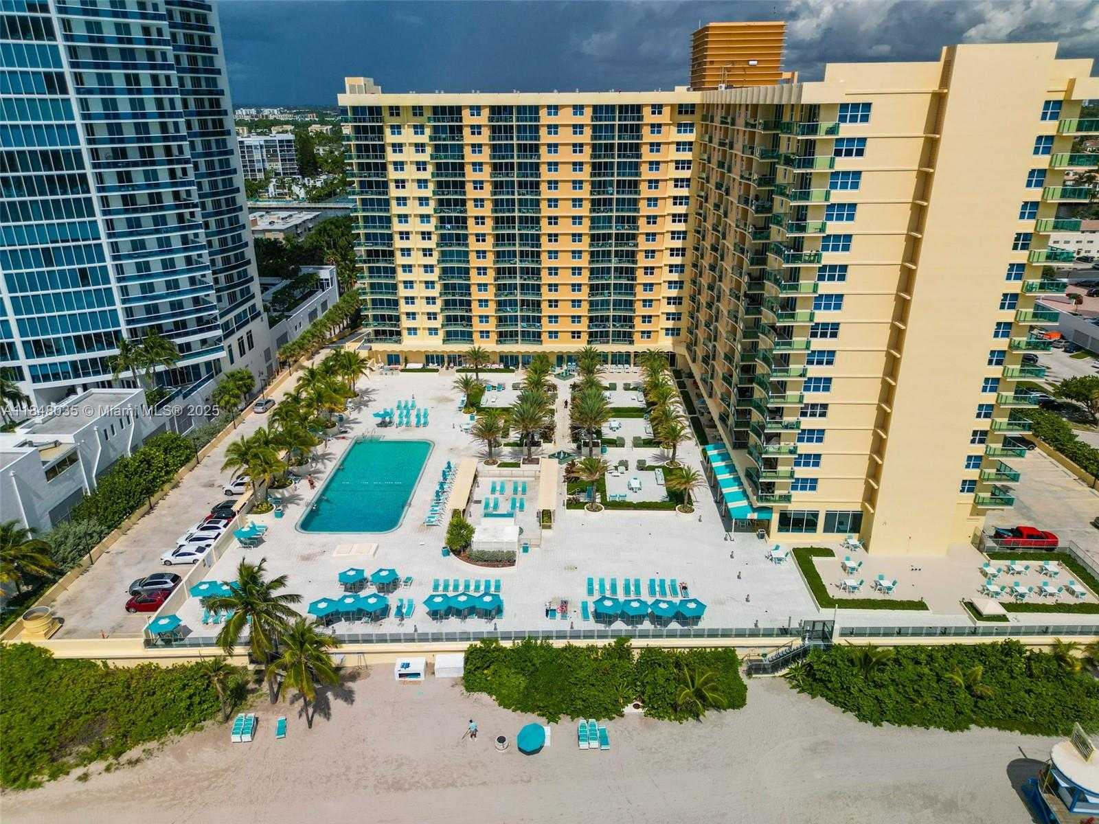 Small Image of 2501 SOUTH OCEAN DR #PH39, Hollywood Number 40
