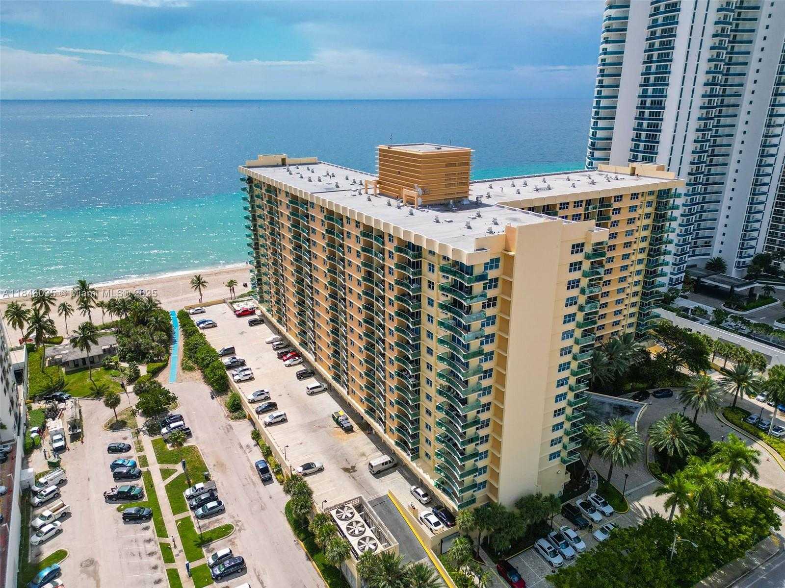 Small Image of 2501 SOUTH OCEAN DR #PH39, Hollywood Number 43