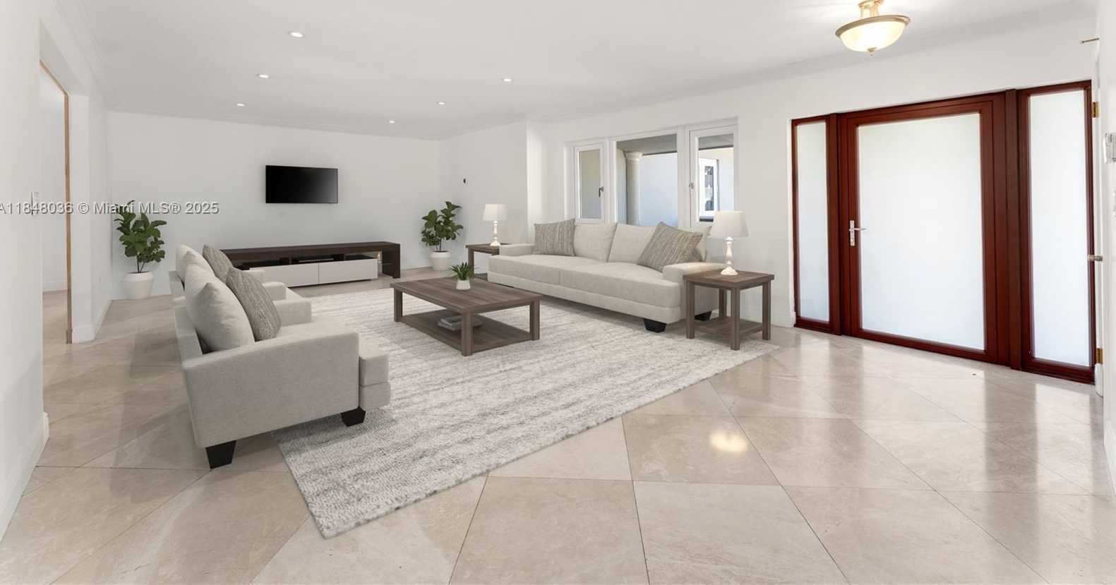 Small Image of 12511 RAMIRO ST, Coral Gables Number 2