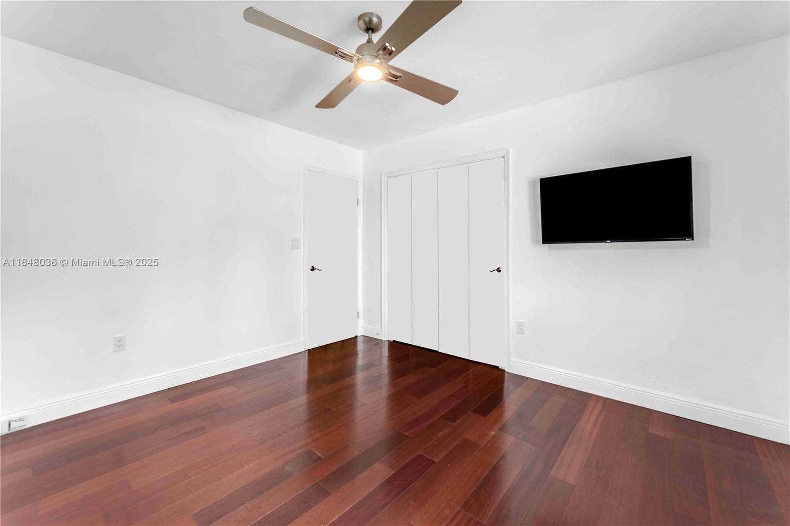 Small Image of 12511 RAMIRO ST, Coral Gables Number 22