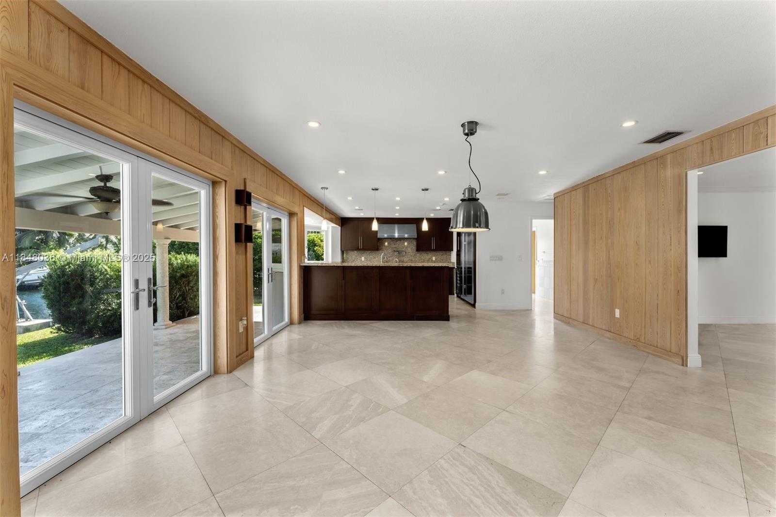 Small Image of 12511 RAMIRO ST, Coral Gables Number 9