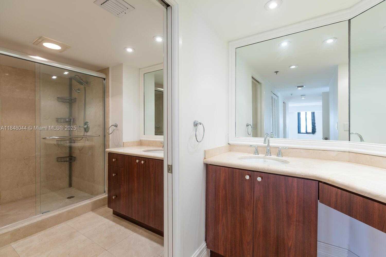 Small Image of 251 CRANDON BLVD #243, Key Biscayne Number 10