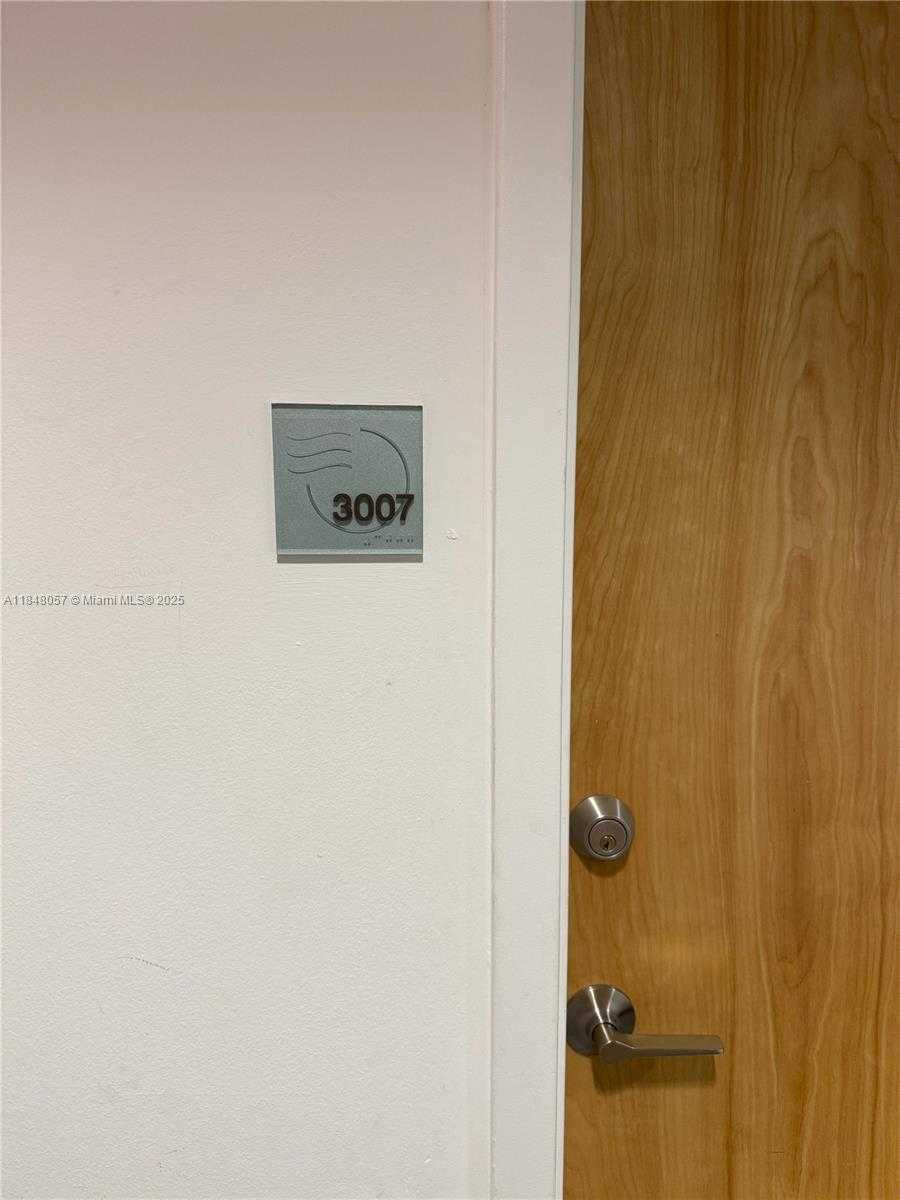 Small Image of 350 SOUTH MIAMI AVE #3007, Miami Number 17