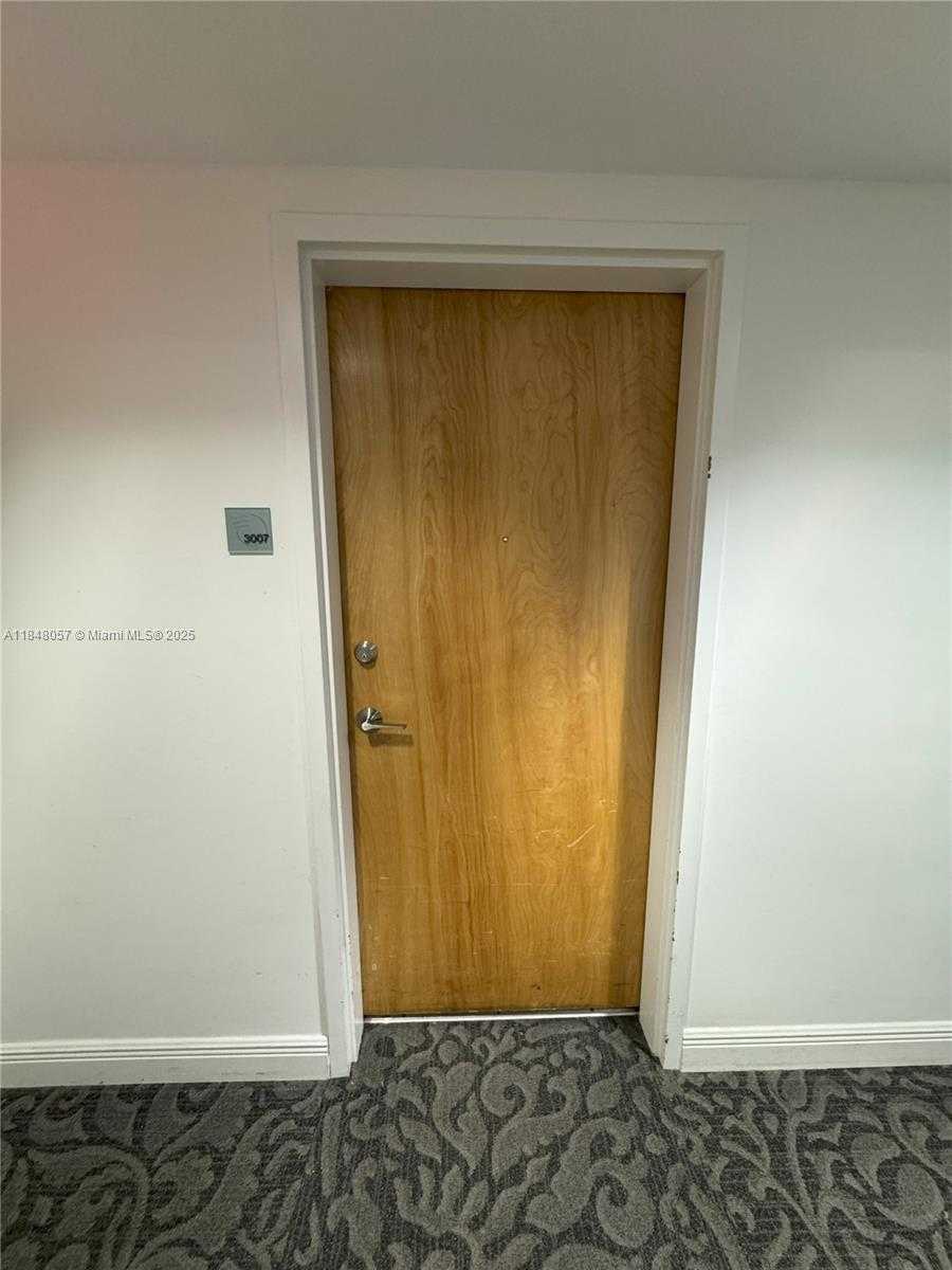 Small Image of 350 SOUTH MIAMI AVE #3007, Miami Number 18