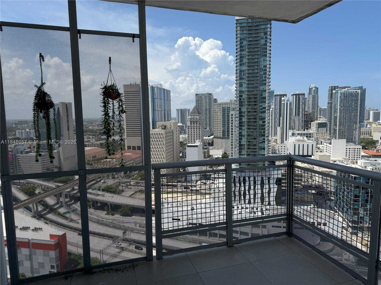 Small Image of 350 SOUTH MIAMI AVE #3007, Miami Number 3