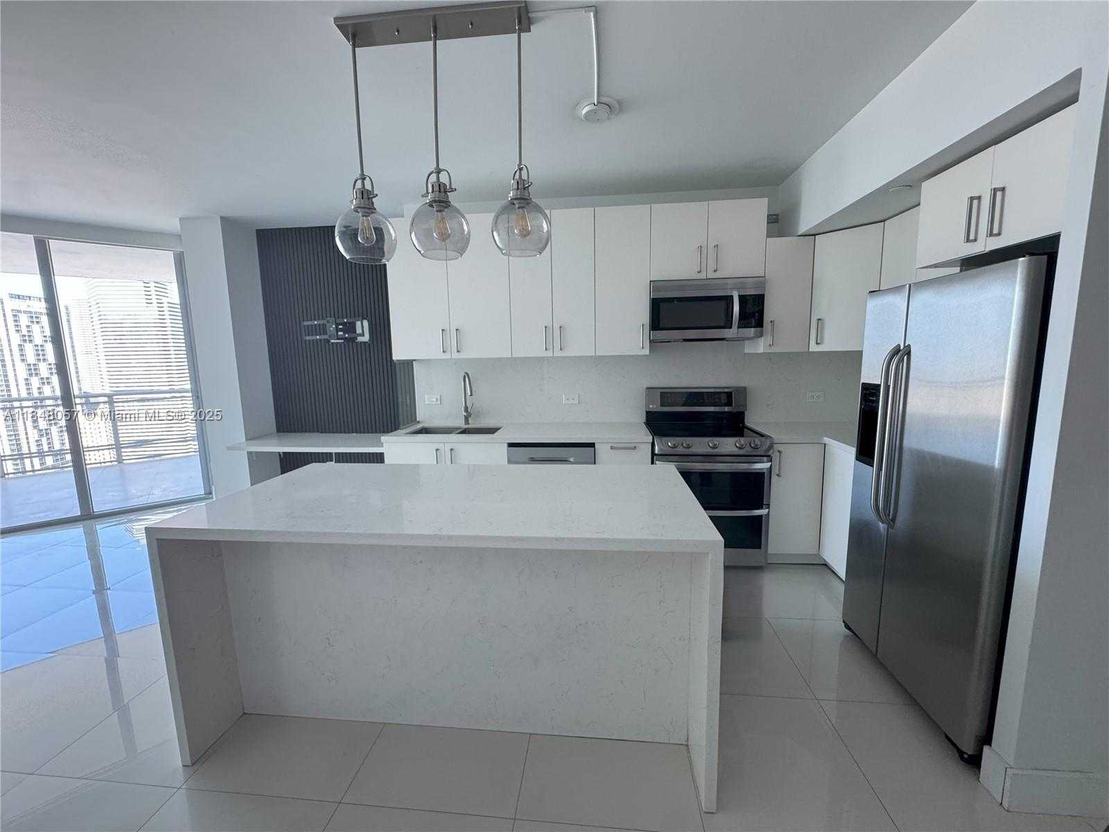 Small Image of 350 SOUTH MIAMI AVE #3007, Miami Number 9