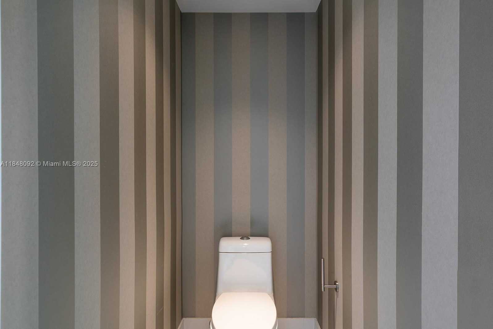 Small Image of 460 NORTH EAST 28TH ST #3506, Miami Number 12