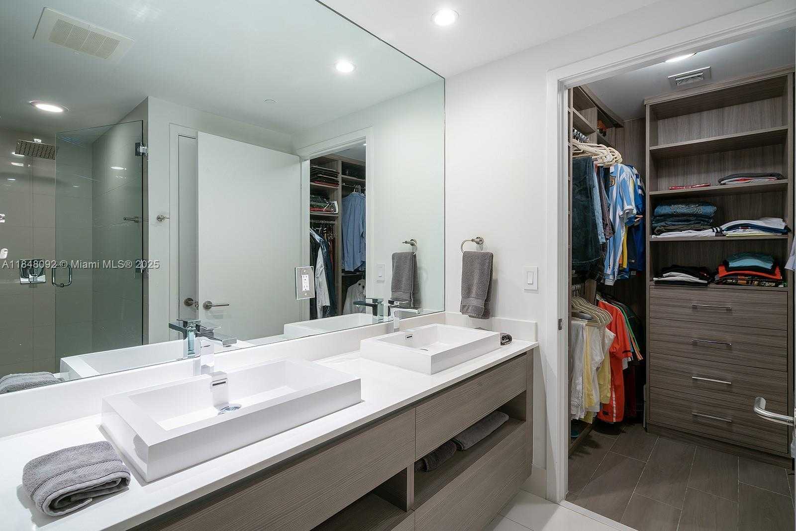Small Image of 460 NORTH EAST 28TH ST #3506, Miami Number 13