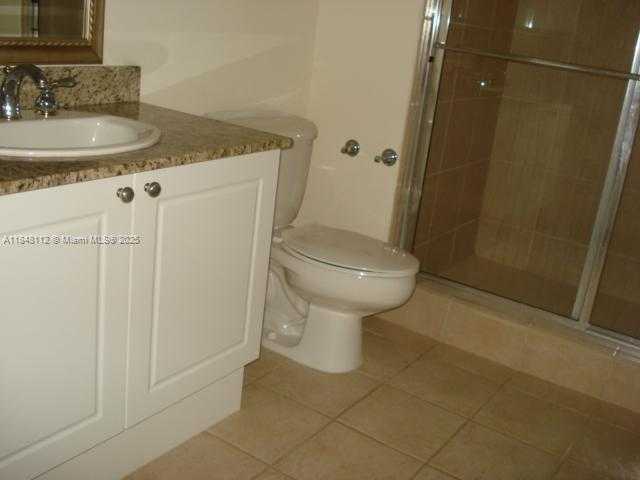 Small Image of 19501 WEST COUNTRY CLUB DR #712, Aventura Number 11