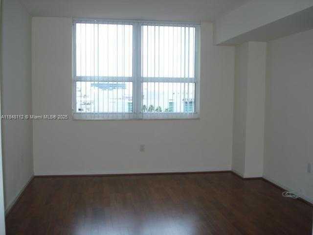 Small Image of 19501 WEST COUNTRY CLUB DR #712, Aventura Number 5