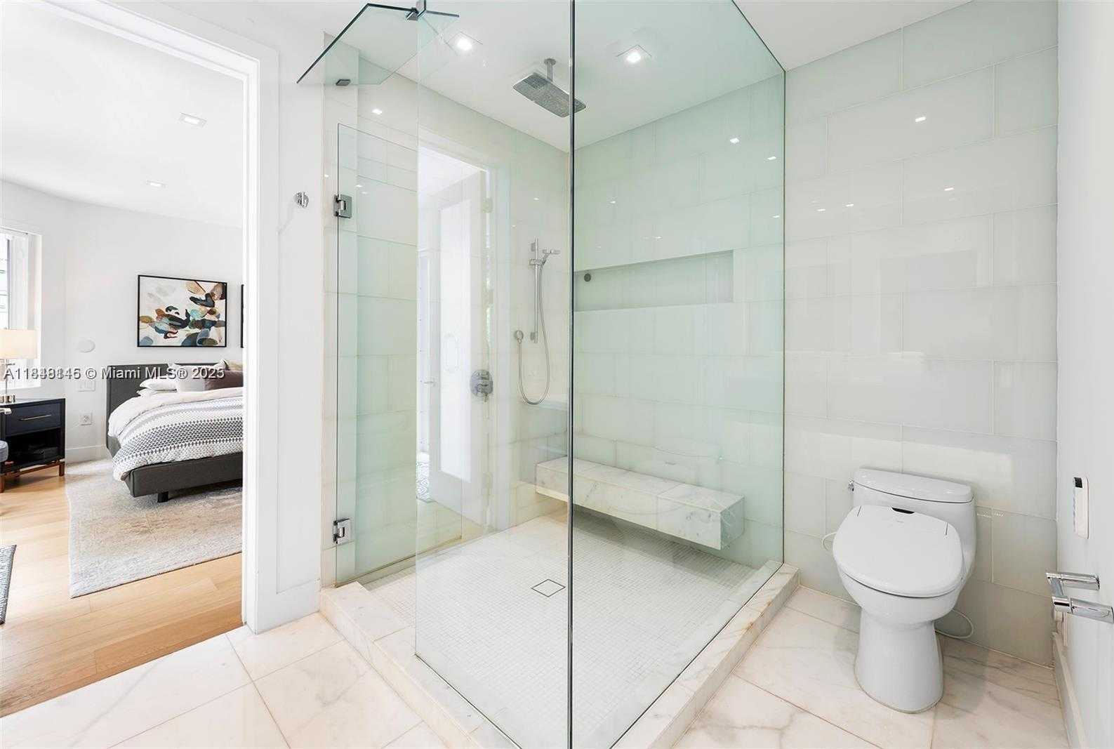 Small Image of 4301 POST AVE, Miami Beach Number 9
