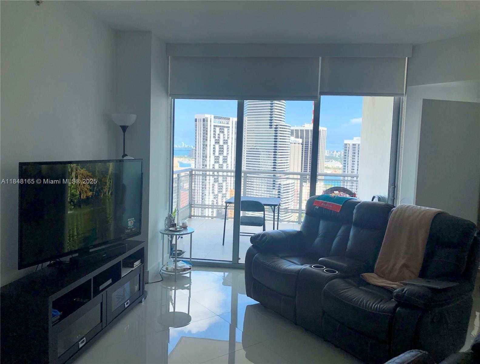 Small Image of 350 SOUTH MIAMI AVE #3405, Miami Number 3