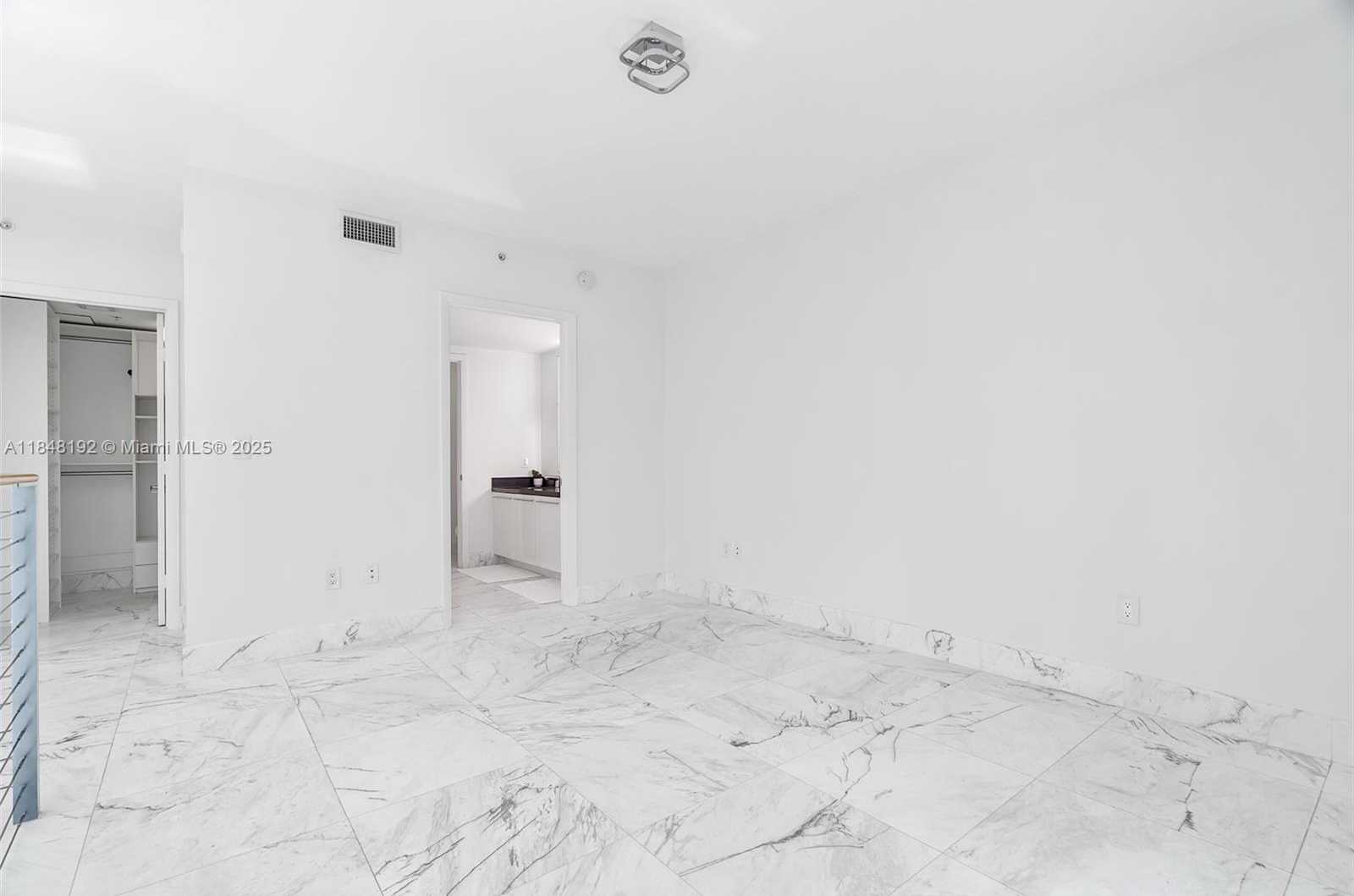 Small Image of 90 SOUTH WEST 3RD ST #TH506, Miami Number 22