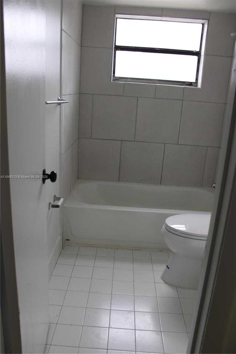 Small Image of 14861 SOUTH WEST 104TH ST #28-11, Miami Number 7