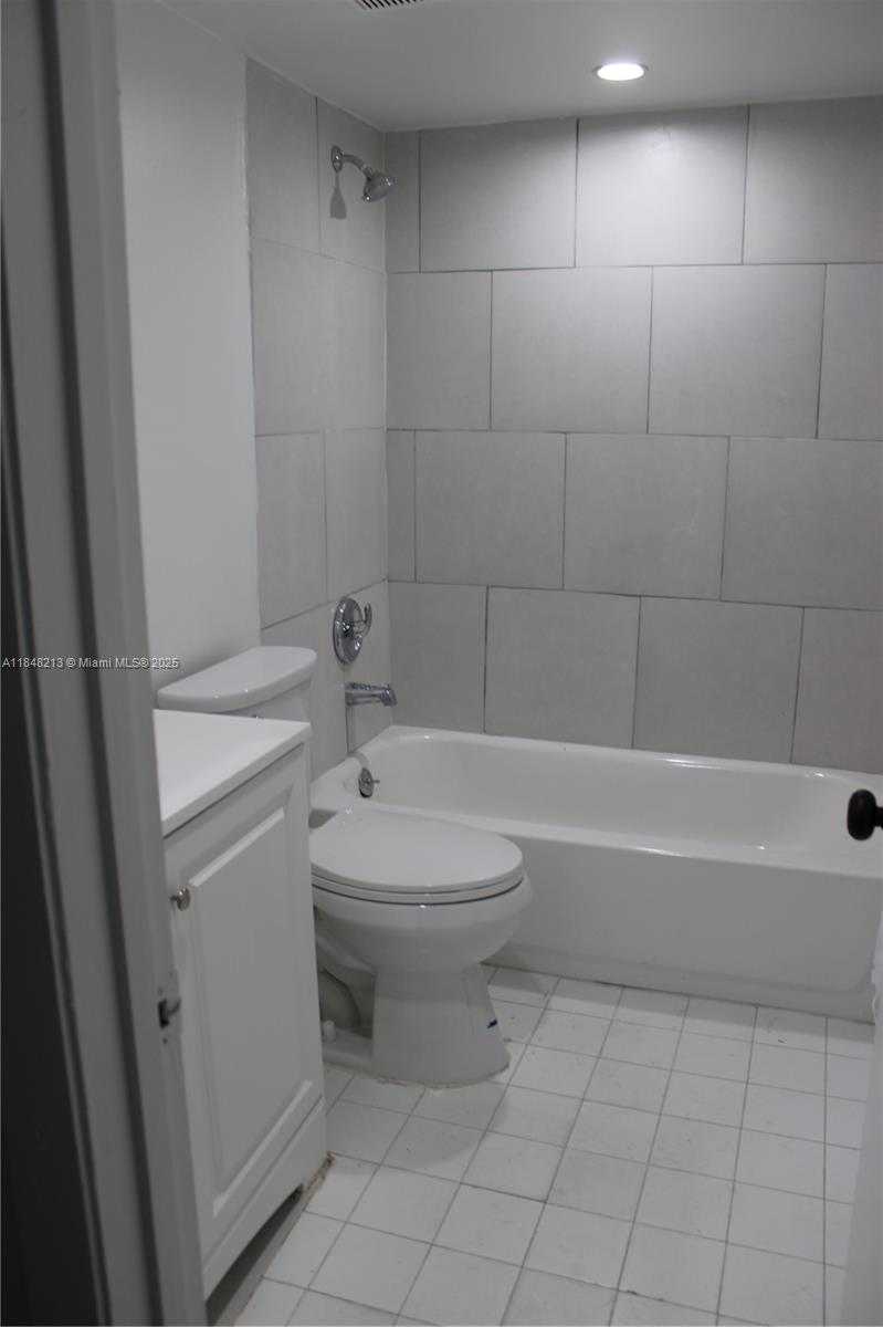 Small Image of 14861 SOUTH WEST 104TH ST #28-11, Miami Number 8
