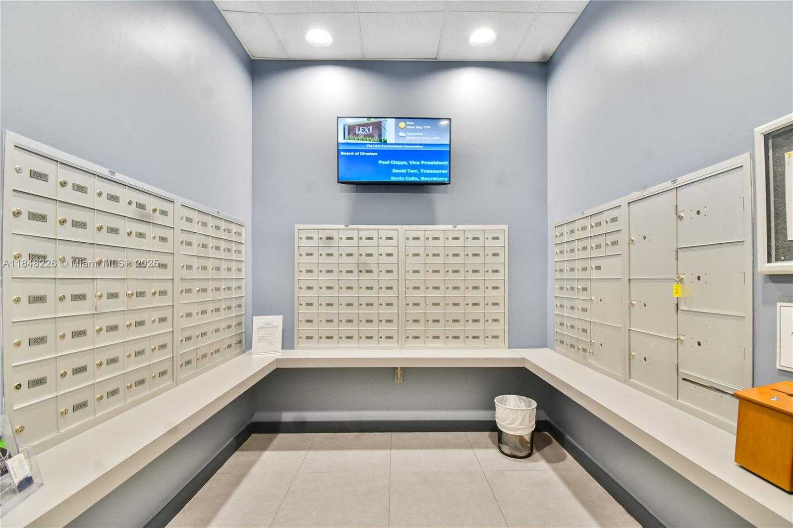 Small Image of 7901 HISPANOLA AVE #607, North Bay Village Number 16