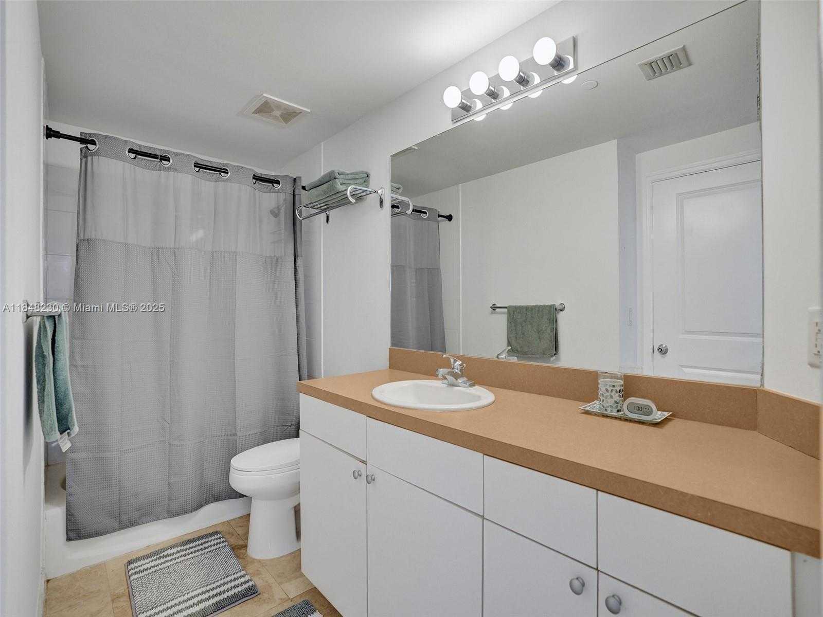 Small Image of 1250 SOUTH MIAMI AVE #1201, Miami Number 19