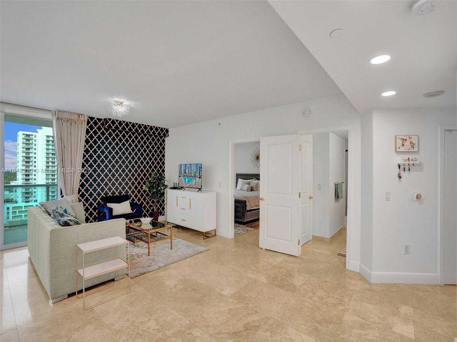Small Image of 1250 SOUTH MIAMI AVE #1201, Miami Number 2